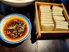 -蓝田九大碗民俗食府(蓝田店)