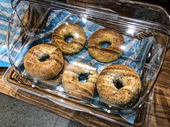 -沁屋面包店(人民东路店)