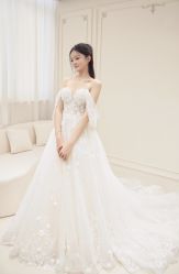-LOVE SHINE婚纱·红鼎庄龙凤褂·妈妈装定制