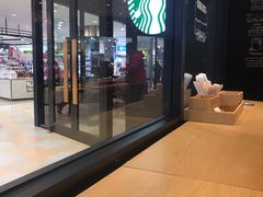 -星巴克臻选(华堂·新辰汇店)