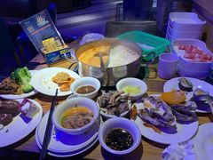 -蒙肥羊·酸汤潮牛·鲜牛肉火锅烤肉自助(岗顶店)