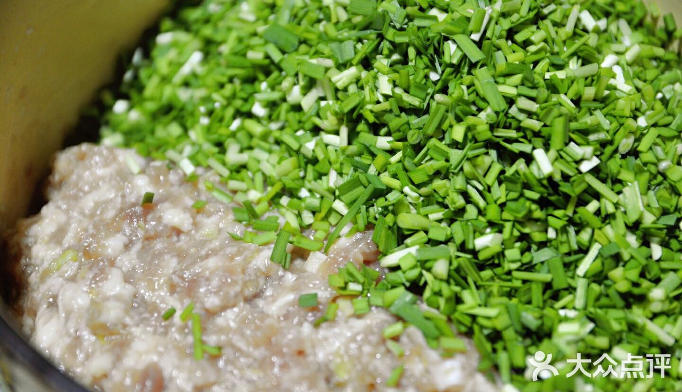 秋季家庭必备手工韭菜饺子