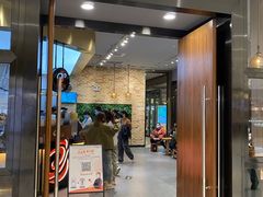 门面-CoCo都可(合生汇店)