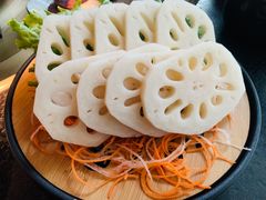 -湊湊火锅·茶憩(新中关购物中心店)