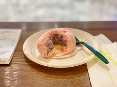 -星巴克(杭州西湖银泰1F店)