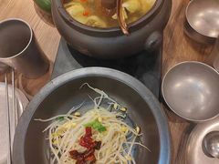 -云海肴汽锅鸡·云南小炒(曲江大悦城店)