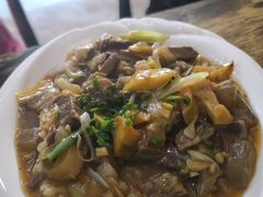 黄闷带皮牛肉-黔人百味.贵州菜