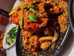 避风塘炒石岩蟹-79号渔船海鲜饭店(宝安店)