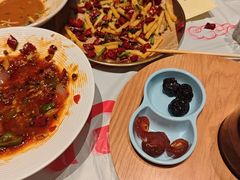 -肥肥虾庄·金牌油焖大虾(杨园滨江时代walk店)