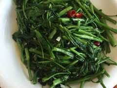 -乌镇那一年小院主题餐厅(甘泉西路店)