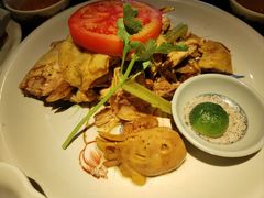 -大头虾越式风味餐厅(光明广场店)