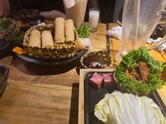 -湊湊火锅·茶憩(杭州湖滨银泰in77店)