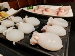 -鲜入唯煮·港式海鲜牛肉火锅(金宝街店)
