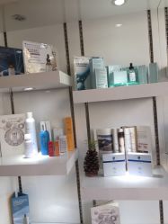 点击看大图 -MedSkinCare科技祛痘肌肤修护中心
