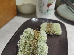 野菜糍粑-鲜潭蒸汽石锅鱼(五道口购物中心店)