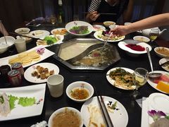 -重庆德庄火锅(体育中心店)