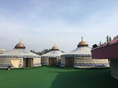-蒙古大营·蒙古演绎餐厅(赛马场店)