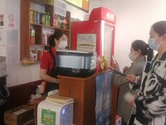 -丽虹云南过桥米线(兴工街店)