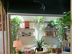 -渝信川菜 · 川味家常菜(财富购物中心店)