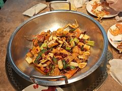 -七欣天香辣蟹火锅(上海银亿滨江店)