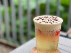 奶盖果冻茶-莫催咖啡