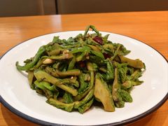 -莲餐厅·湖北菜·潜江小龙虾店(愚园路店)