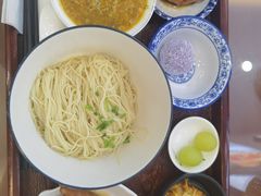 -百年老字号·观振兴蟹黄面·三虾面·苏式面(观前街富仁坊巷店)