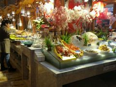 -舜耕山庄四时万和自助餐厅