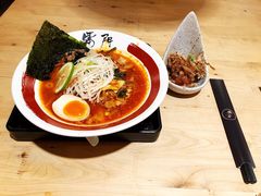 辣白菜五花拉面-雷门拉面(龙湖成都金楠天街店)
