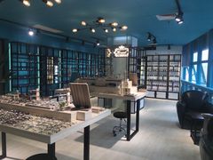 -Trend1881视光·蔡司视觉(领展广场店)