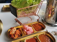 自助小菜-聚十三烤肉博物馆(魔都首店)