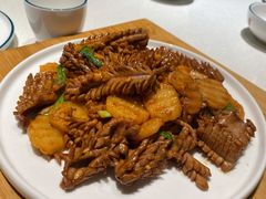 爆炒腰花-闫府私房菜·百年鲁菜(恒隆店)