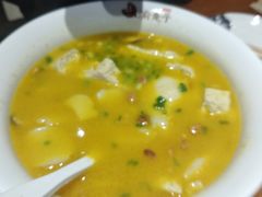 -渝是乎酸菜鱼(龙旗购物中心店)