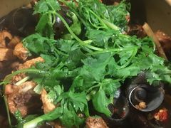 -食爺炭炉鸡煲·烧烤