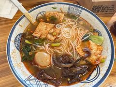 -螺阿牛柳州螺蛳粉·特色煲仔饭