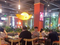 -老船舫·现做活鲜鱼馆(东郊记忆店)