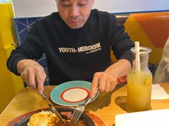 -菲滋意式休闲餐厅(北仑银泰城店)