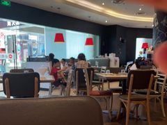 大堂-必胜客(兴华中路PH店)