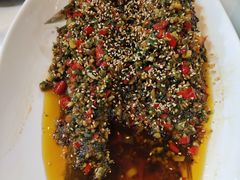 -临界音乐酒馆·小龙虾·江湖菜(华熙LIVE·鱼洞店)