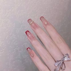 -悦指间美甲美睫