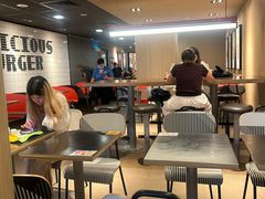 -麦当劳(东急新天地店)