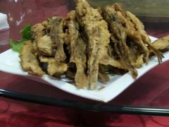 -鑫渔港海鲜本地菜·山海关浑锅(东戴河店)