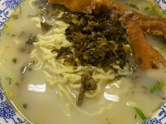 -面婆婆东台鱼汤面(湛江路店)