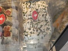 -白玉兰食品(汇联商厦店)