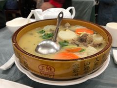 红白萝卜炖老鸭汤-农园餐厅(北京大学店)