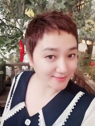 -银星女王公园发型艺术沙龙