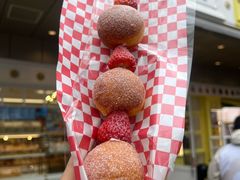 -85度C(生甜甜圈研究工坊·上海松江人民北路店)