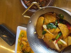 -隔壁老王·家常云南菜(花巷店)