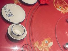 -鱼满舱·鲜活海鲜·正宗鲁菜