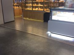 -Caten佳田(港惠店)